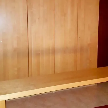 Apartamento Scuderlando 48 *