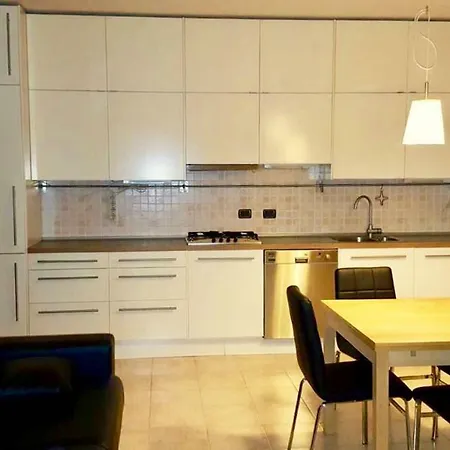 Scuderlando 48 Apartamento Verona